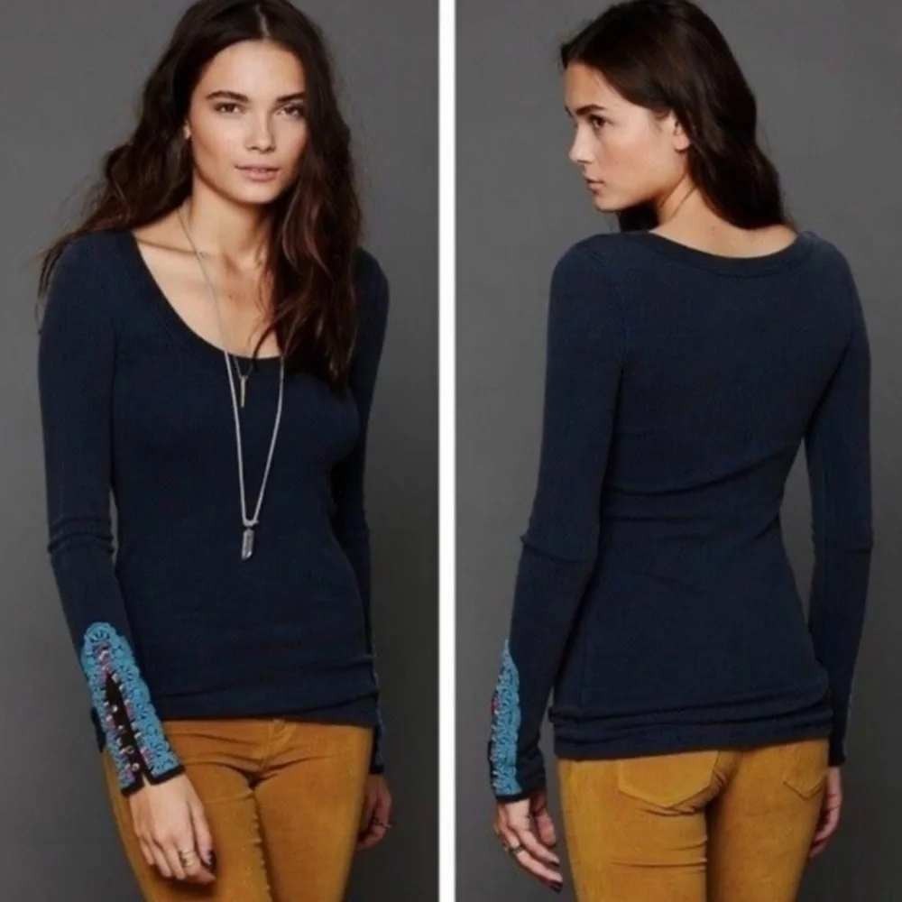 Free People Cotton Blend Scoop Neck Fiesta Cuff Thermal Top Blue Medium